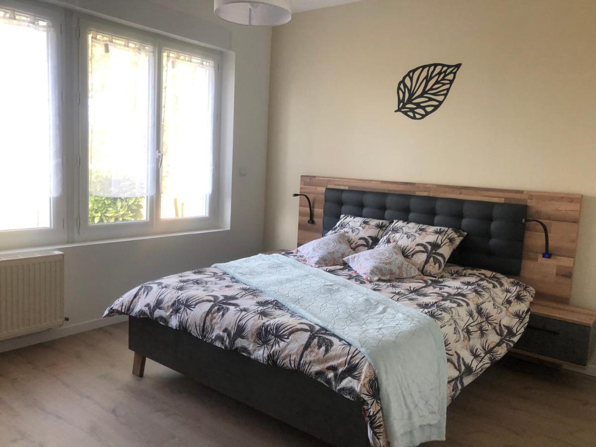 Gite Des 3 Pleureuses Saint-Riquier Exterior foto